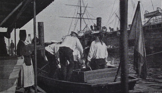 proviantering i Suezkanalen.JPG