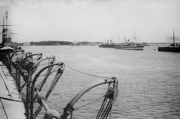 kolning, troligen Cherbourg.....jpg