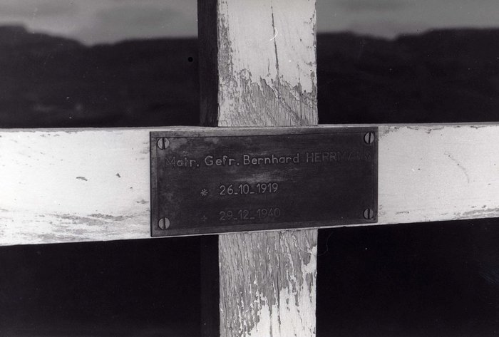 Menige Matrosen Bernhard Herrmann.jpg