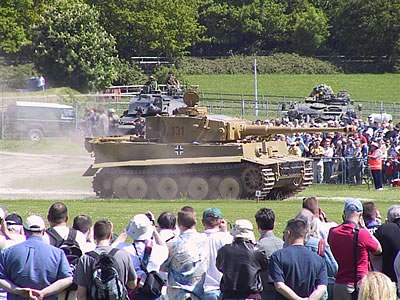 bovington-tiger-1-running-939b.jpg