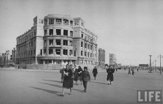 Univermag 1944.jpg