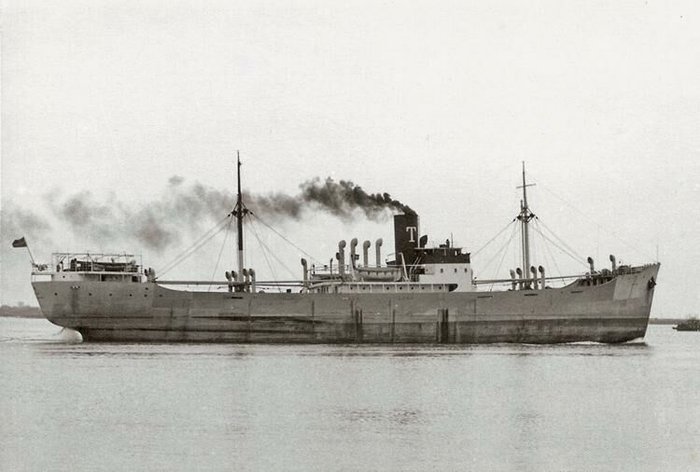 ulla_1944_2.jpg