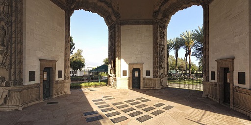 minnesmonument.jpg