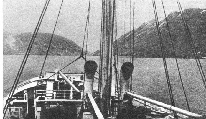 Matochkin Strait.jpg