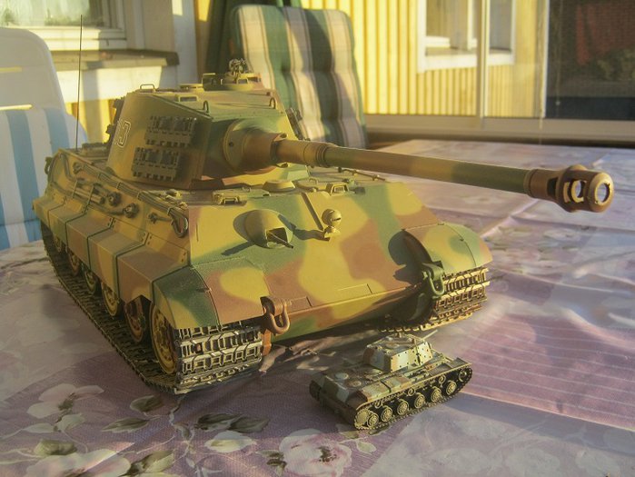 Tiger II 2.jpg