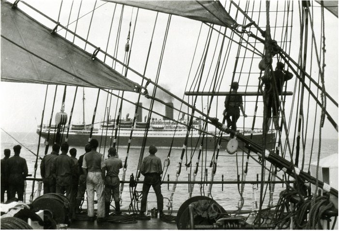 1935 Möte med SS Cordoba.jpg