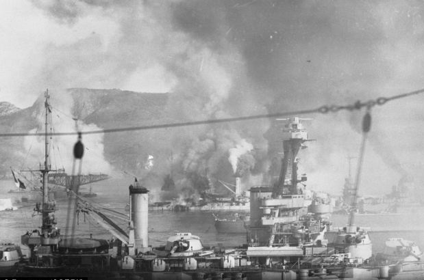 Mers El Kebir - mordet paa 1300 franska sjømæn.....jpg