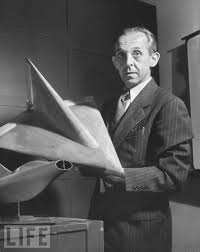 Alexander Lippisch deltavinge.jpg