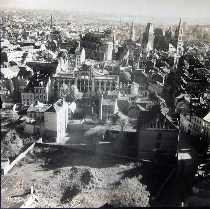 Aachen-Luftaufnahme-nach-dem-Krieg.jpg