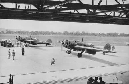 ett par flygplan -.jpg