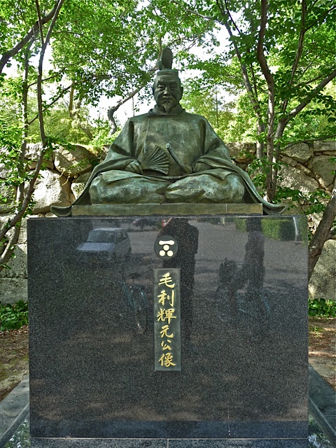 2010 round the world 1000.jpg