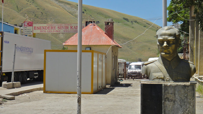 DSC04226-2.jpg