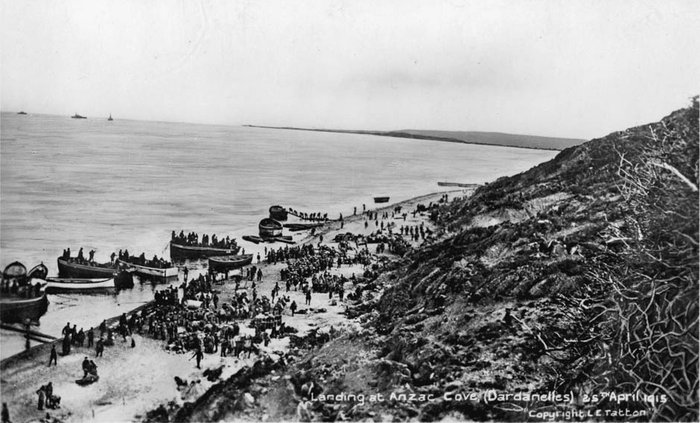 Gallipoli landing.jpg