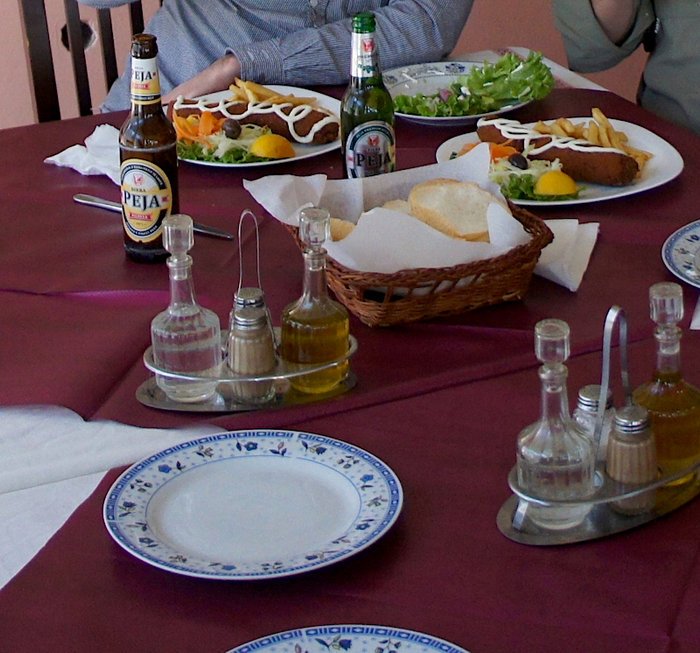 DSC03083-2.jpg