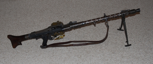 MG 34 med fast lavett.jpg