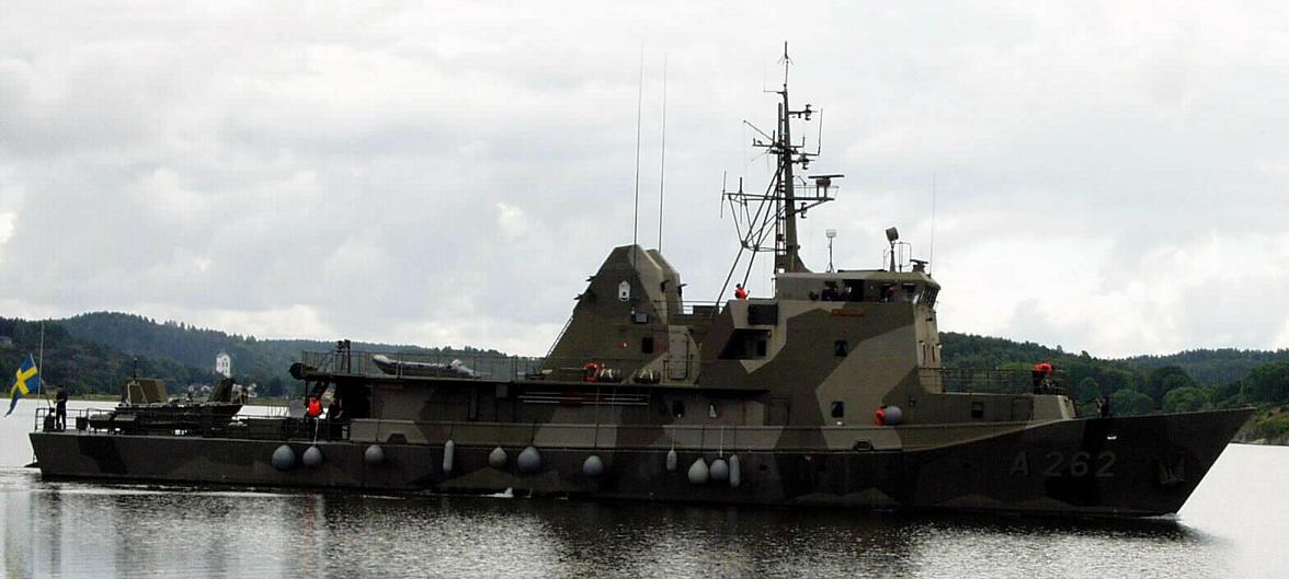 HMS Skredsvik  -ex SW CG TV 172_reduced.JPG