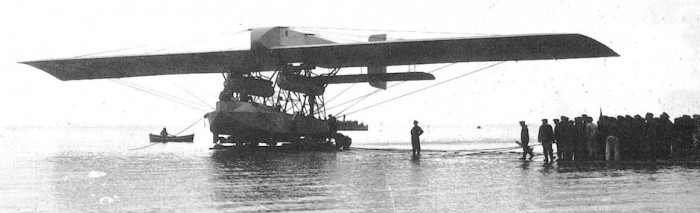 maffig flygbaat.jpg