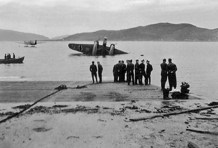 efter bombningen.jpg