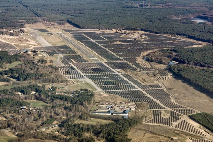 Eberswalde Finow militärflugplatz.jpg