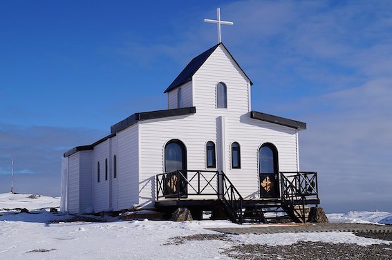 CAPILLA_SANTA_MARIA_REINA_DE_LA_PAZ.jpeg