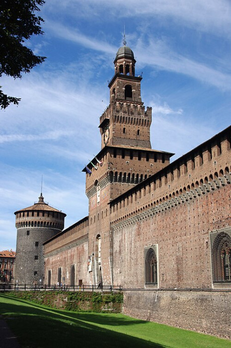 Castello_Sforzesco.jpg