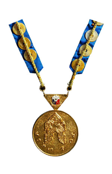 Philippines-medals_National-Living-Treasure.jpeg