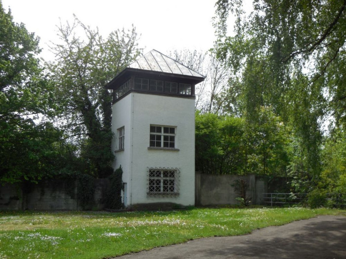 Dachau3.jpg