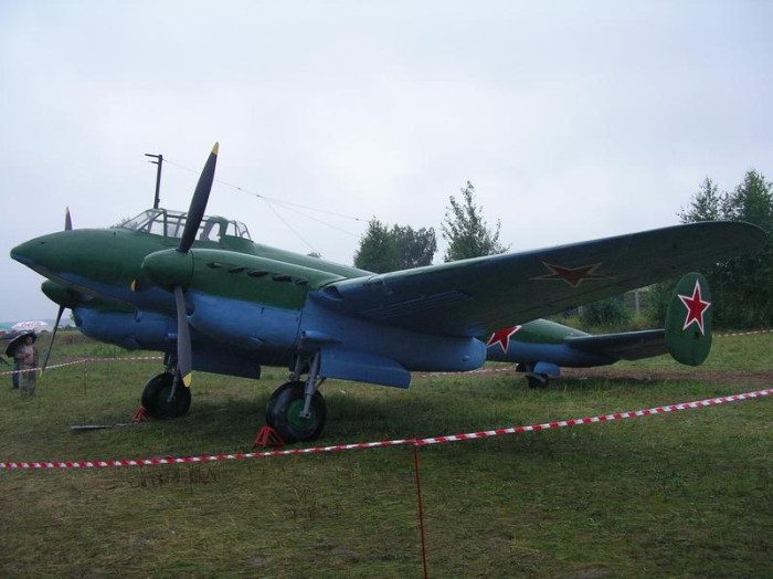 Pe-2-2004.jpg