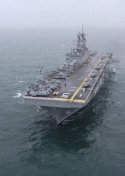 US_Navy_061203-N-2636M-125_Amphibious_assault_ship_USS_Bataan_(LHD_5)_conducts_flight_operations_underway_in_the_Atlantic_Ocean.jpg