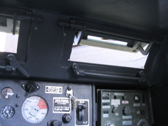 Interior 4.jpg