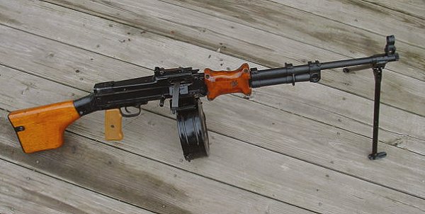 Type 56 (kinesisk kopia av RPD).jpg