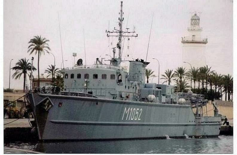 bm_M1052_reduced.JPG