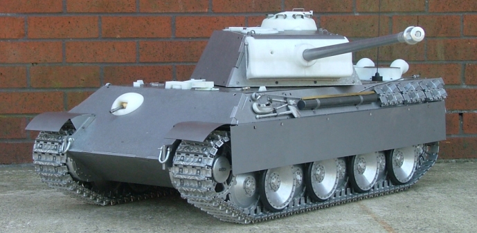panther001.jpg